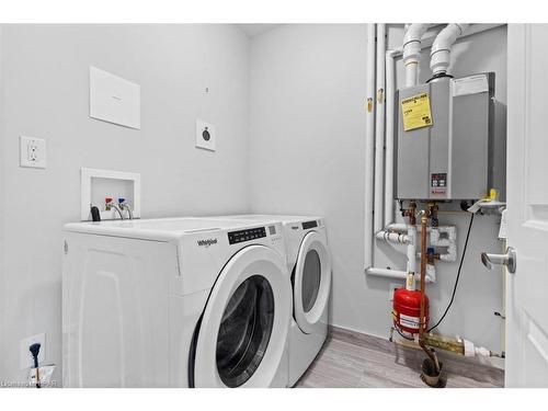 201-235 John Street North Street, Stratford, ON - Indoor Photo Showing Laundry Room