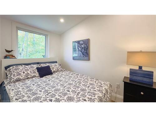 78545 Bluewater Highway, Central Huron, ON - Indoor Photo Showing Bedroom