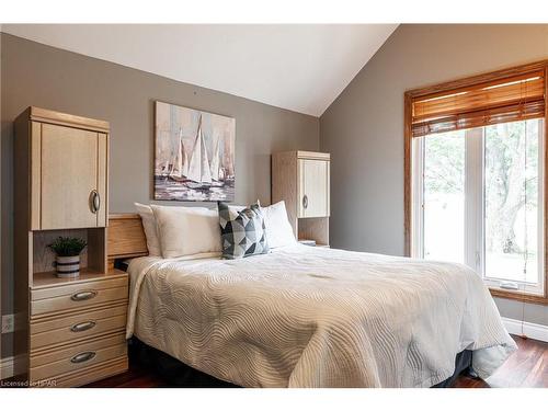 4720 Line 39, Perth East, ON - Indoor Photo Showing Bedroom