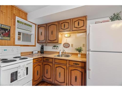 11 Melbourne Street, Port Albert, ON - Indoor Photo Showing Kitchen