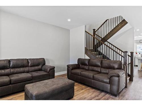 759 Anderson Drive, Brussels, ON - Indoor Photo Showing Living Room