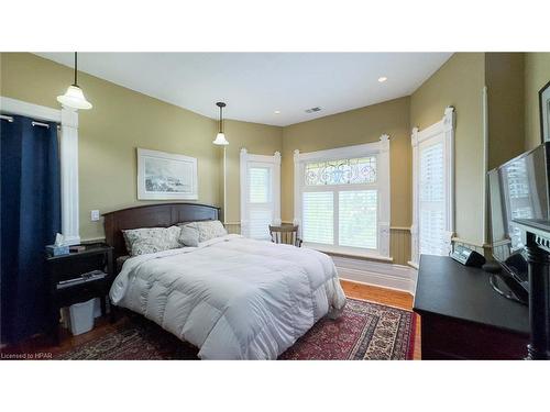 73399 London Road, Kippen, ON - Indoor Photo Showing Bedroom