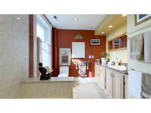 73399 London Road, Kippen, ON - Indoor Photo Showing Bathroom