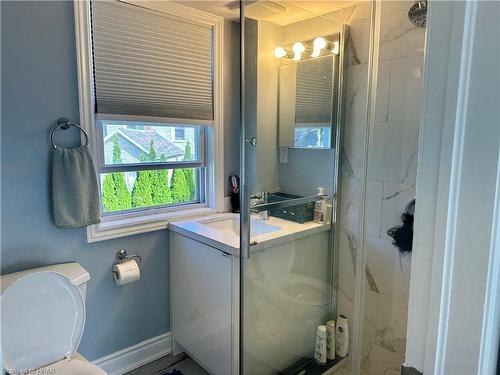 163 Scott Street, Wingham, ON - Indoor Photo Showing Bathroom