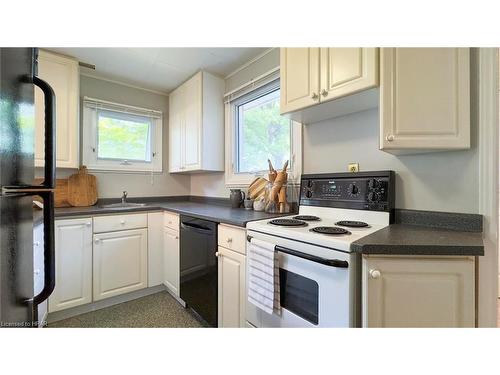 27 Bluewater Drive, Central Huron, ON - Indoor Photo Showing Kitchen