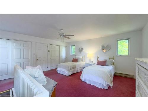 27 Bluewater Drive, Central Huron, ON - Indoor Photo Showing Bedroom