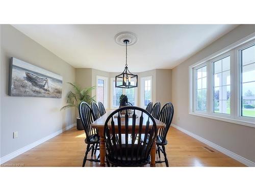 30 Lidderdale Street, Bayfield, ON - Indoor Photo Showing Dining Room