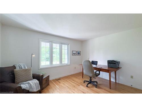 30 Lidderdale Street, Bayfield, ON - Indoor Photo Showing Office