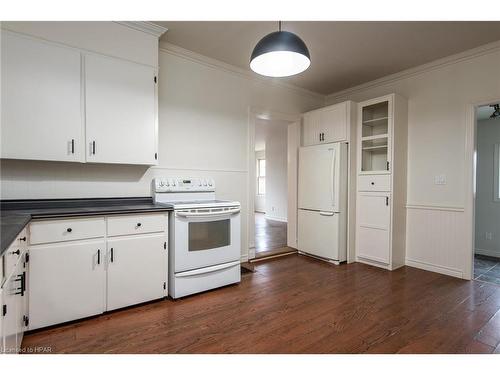 237 Romeo Street S, Stratford, ON - Indoor Photo Showing Kitchen