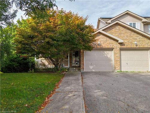 138 Athlone Crescent, Stratford, ON - Outdoor