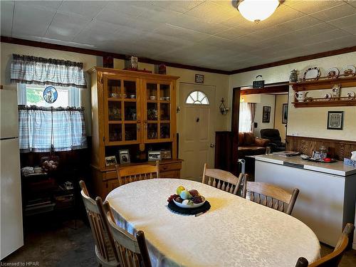 208 Edward Street, Wingham, ON - Indoor Photo Showing Dining Room