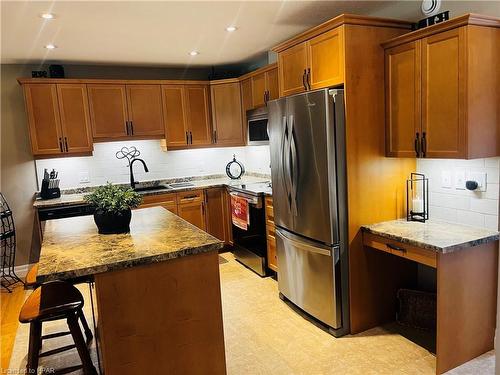 81 Redford Drive, Exeter, ON - Indoor Photo Showing Kitchen With Double Sink