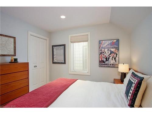 108 Avondale Avenue, Stratford, ON - Indoor Photo Showing Bedroom