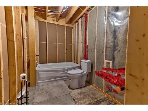 273 Mccourt Place, Atwood, ON - Indoor Photo Showing Bathroom