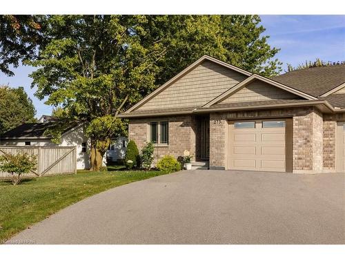 273 Mccourt Place, Atwood, ON - Outdoor