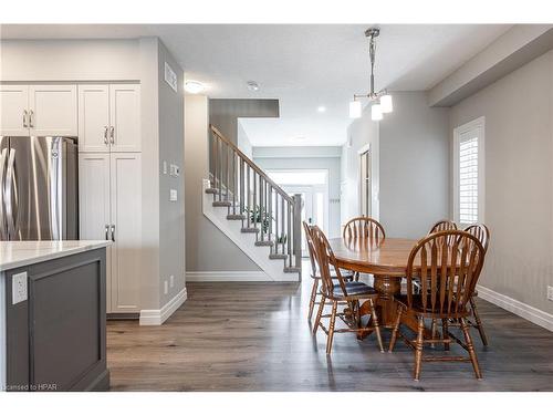 73 Robertson Drive, Stratford, ON - Indoor Photo Showing Dining Room