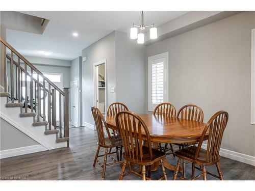 73 Robertson Drive, Stratford, ON - Indoor Photo Showing Dining Room