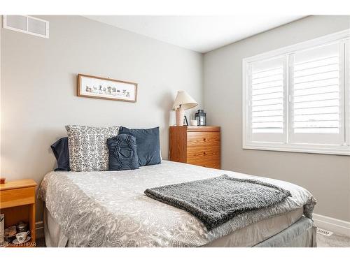 73 Robertson Drive, Stratford, ON - Indoor Photo Showing Bedroom