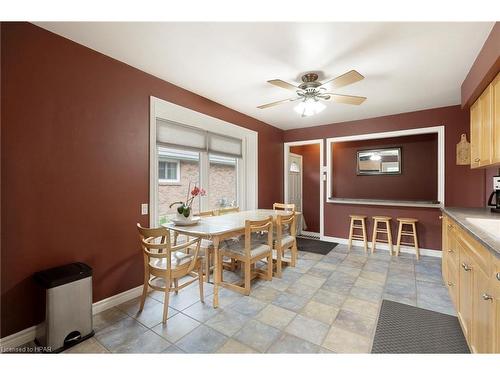 27 Hines Crescent, London, ON - Indoor Photo Showing Dining Room