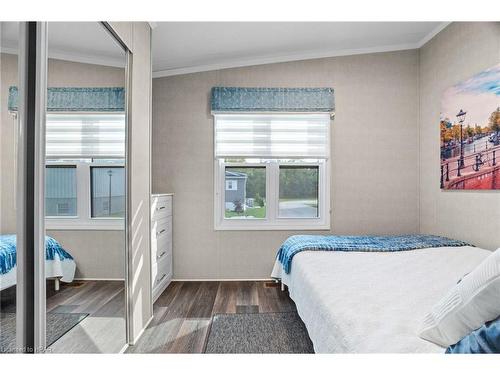 77683 Bluewater Highway, Bayfield, ON - Indoor Photo Showing Bedroom