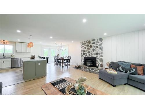 115143 Grey Road 3, Chatsworth (Twp), ON - Indoor Photo Showing Living Room With Fireplace