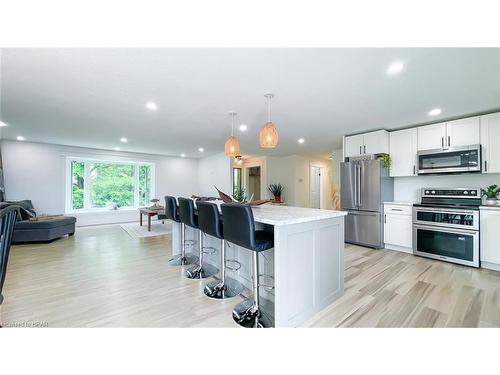 115143 Grey Road 3, Chatsworth (Twp), ON - Indoor Photo Showing Kitchen