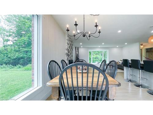 115143 Grey Road 3, Chatsworth (Twp), ON - Indoor Photo Showing Dining Room