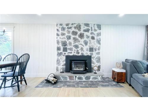 115143 Grey Road 3, Chatsworth (Twp), ON - Indoor Photo Showing Living Room With Fireplace