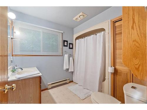 84784 Shamrock Beach Road, Ashfield-Colborne-Wawanosh, ON - Indoor Photo Showing Bathroom