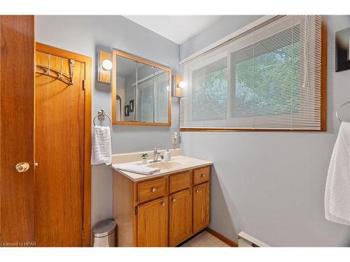 84784 Shamrock Beach Road, Ashfield-Colborne-Wawanosh, ON - Indoor Photo Showing Bathroom