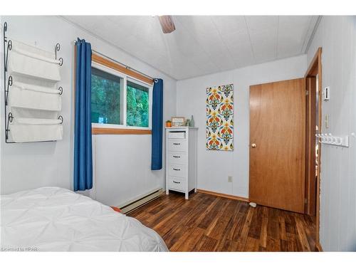 84784 Shamrock Beach Road, Ashfield-Colborne-Wawanosh, ON - Indoor Photo Showing Bedroom