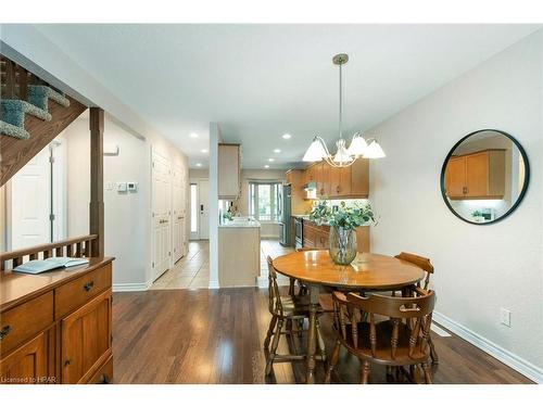 142-50 Galt Road, Stratford, ON - Indoor Photo Showing Dining Room