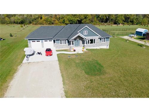 320 Turnberry Street, Morris-Turnberry (Munic), ON - Outdoor