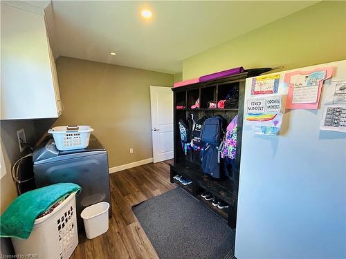 320 Turnberry Street, Morris-Turnberry (Munic), ON - Indoor Photo Showing Laundry Room