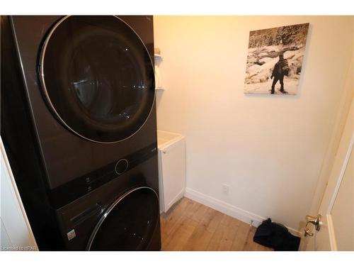 159 Lake Breeze Drive, Ashfield-Colborne-Wawanosh, ON - Indoor Photo Showing Laundry Room