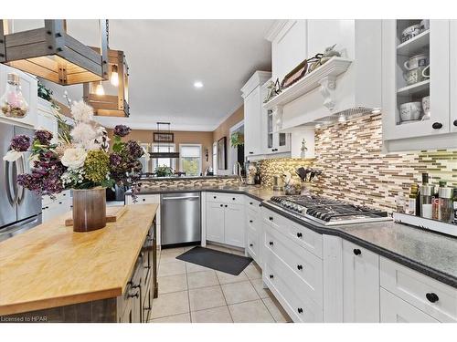 36241 Gore Road, South Huron, ON - Indoor Photo Showing Kitchen With Upgraded Kitchen