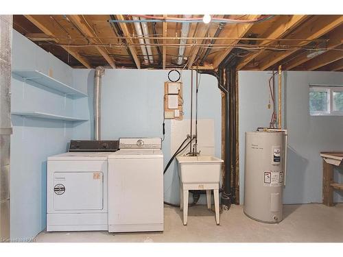 131 Briarhill Drive, Stratford, ON - Indoor Photo Showing Laundry Room