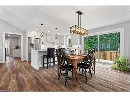 26 Ann Street N, Clifford, ON - Indoor Photo Showing Dining Room