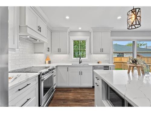 26 Ann Street N, Clifford, ON - Indoor Photo Showing Kitchen With Upgraded Kitchen