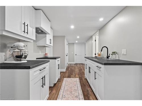 26 Ann Street N, Clifford, ON - Indoor Photo Showing Kitchen With Upgraded Kitchen