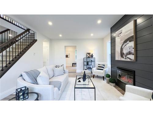 6503 Cobble Hills Road, Thames Centre, ON - Indoor Photo Showing Living Room With Fireplace