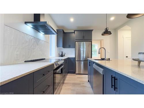 6503 Cobble Hills Road, Thames Centre, ON - Indoor Photo Showing Kitchen With Stainless Steel Kitchen With Upgraded Kitchen