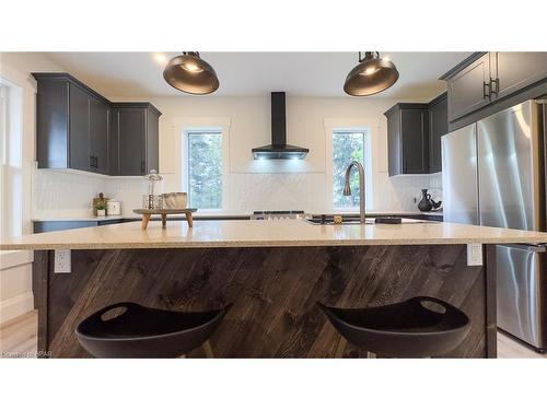 6503 Cobble Hills Road, Thames Centre, ON - Indoor Photo Showing Kitchen With Stainless Steel Kitchen With Upgraded Kitchen