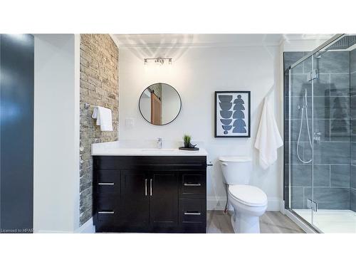 6503 Cobble Hills Road, Thames Centre, ON - Indoor Photo Showing Bathroom