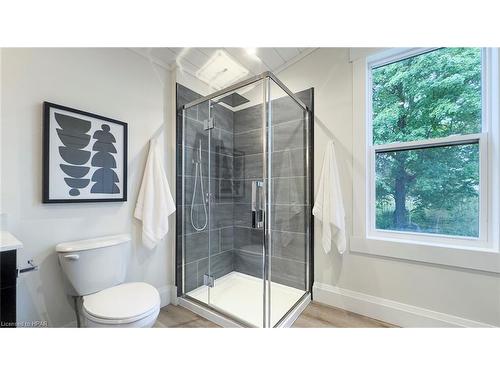 6503 Cobble Hills Road, Thames Centre, ON - Indoor Photo Showing Bathroom