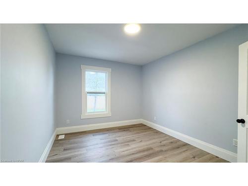 6503 Cobble Hills Road, Thames Centre, ON - Indoor Photo Showing Other Room