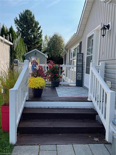 77307 (29 Rowan Rd) Bluewater Hwy 21, Northwood Beach, ON - Outdoor With Deck Patio Veranda With Exterior