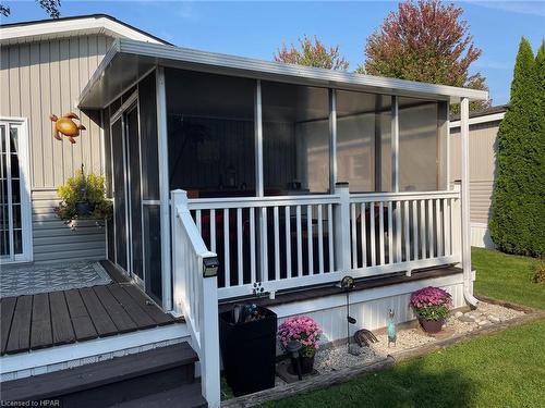 77307 (29 Rowan Rd) Bluewater Hwy 21, Northwood Beach, ON - Outdoor With Deck Patio Veranda With Exterior