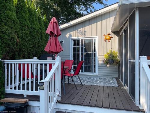 77307 (29 Rowan Rd) Bluewater Hwy 21, Northwood Beach, ON - Outdoor With Deck Patio Veranda With Exterior