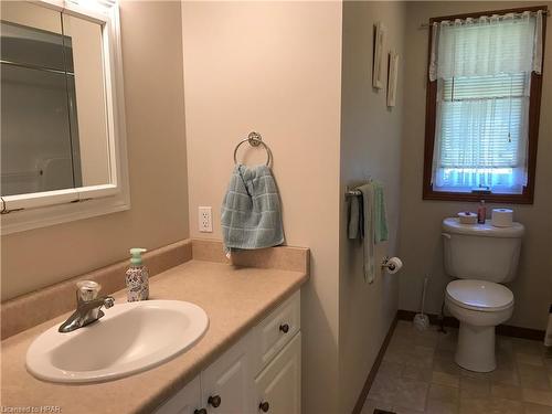 67 Albert Street, Mitchell, ON - Indoor Photo Showing Bathroom